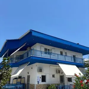 Apartman House Stamatis, Szárti