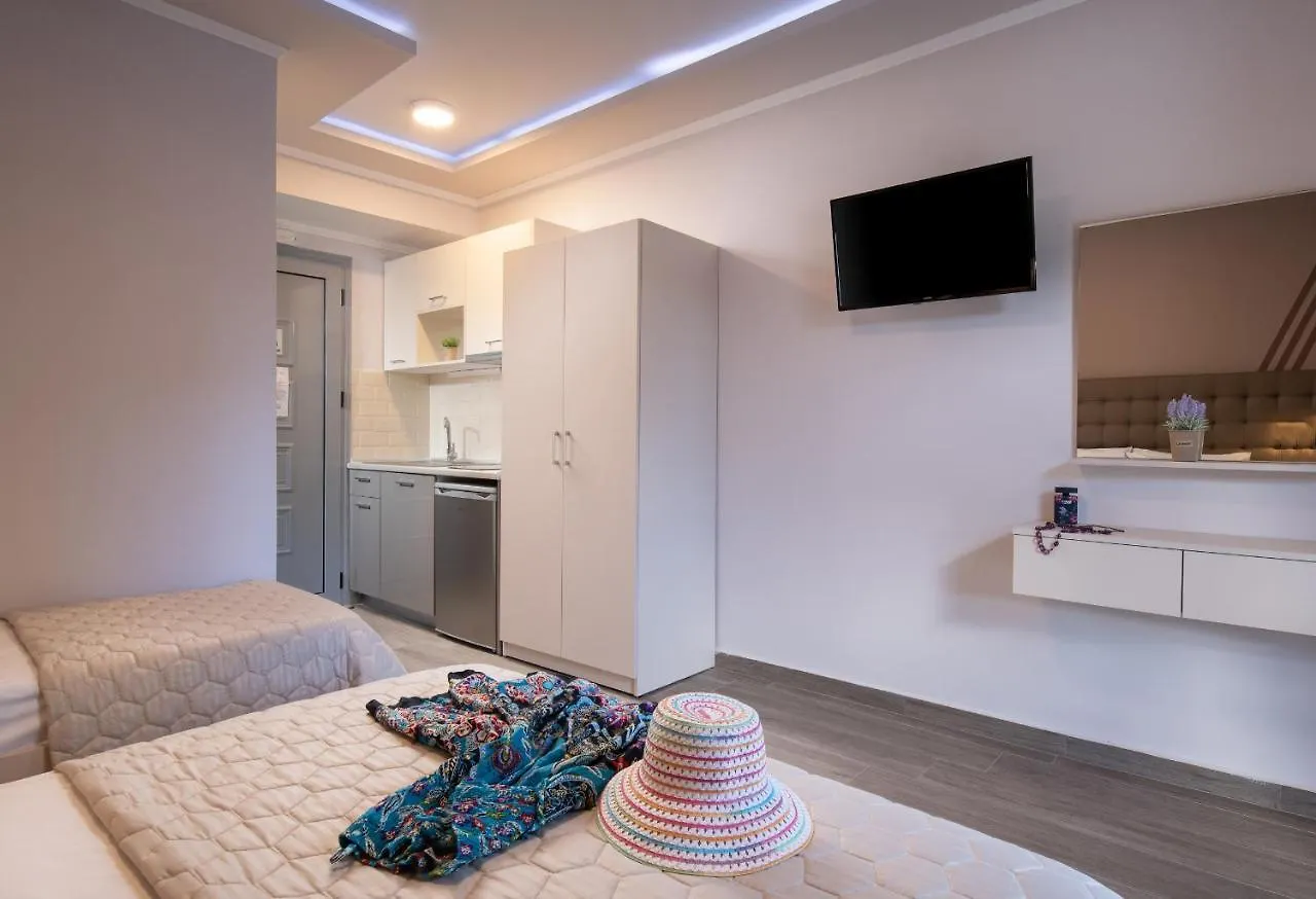 Apartament Denisa Studios Sarti